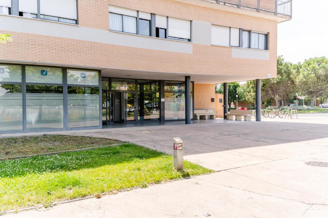 Micampus Logrono Student Residence Luaran gambar