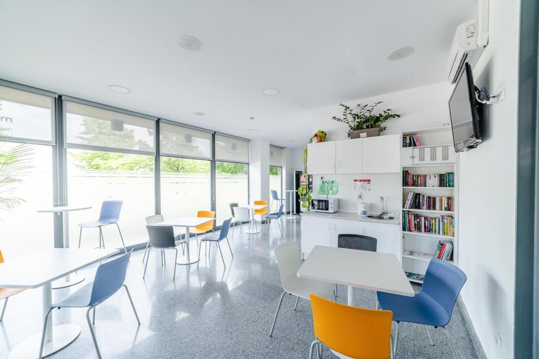 Micampus Logrono Student Residence Luaran gambar